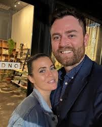 Melissa Abraham's Instagram, Twitter & Facebook