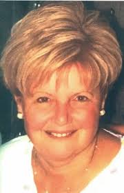 Nicole Cyr (née Charbonneau)