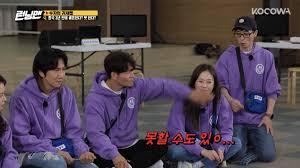 See more ideas about running man cast, running man, man. Song Ji Hyo Talks About Kim Jong Kook S Dating Style Running Man Cast Debates Whether He Ll Marry Within 3 Years Gossipchimp Trending K Drama Tv Gaming News