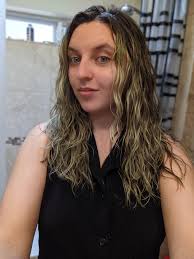 Does anyone else's hair just not photograph as nicely as it looks? :  r/Wavyhair