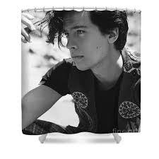 Adam Sprouse's Instagram, Twitter & Facebook