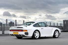 Car Porn: 1987 Porsche 959 - Airows
