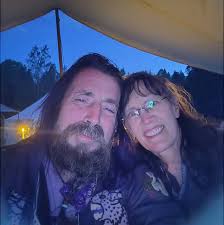 High fantasy books with strong female characters and complex world-building