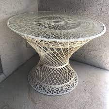 Woodard furniture aluminum, woven and iron outdoor furniture and accessories. Mid Century Modern Russell Woodard Spun Fiberglass Round Patio Table With Glass Top Chairish