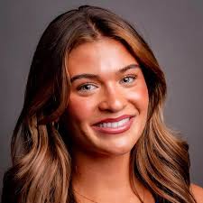 Happy birthday to Boise State junior Addison Wolden! The 5-foot-9 Colorado  native went 20-13 in 2025 and became the fastest player in program history  to reach 50 career victories. She went 34-8