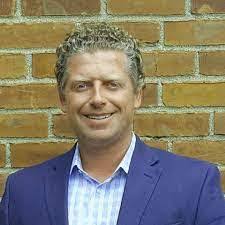 Dennis Malinowski's Instagram, Twitter & Facebook