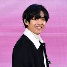Romanización revisada del coreano, itaewon keullasseu), es una serie de televisión surcoreana transmitida del 31 de enero del 2020 hasta el 21 de marzo del 2020, a través de jtbc. Bts Member V Releases Ost Sweet Night For Netflix S Itaewon Class Teen Vogue