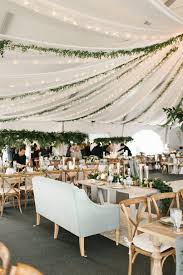 Elegant Wedding Sweetheart Seating In Annapolis Maryland Planning Styling Adriana Marie Events Rentals Mariage Chapiteau Tente Mariage Mariage Elegant