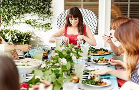 Lea Michele S Airy L A Home Is A California Dream Lea Michele Outdoor Dinner Parties Domaine Home