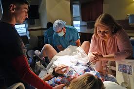 A south african woman, gosiame thamara sithole, 37, who, on monday, 7 june, gave birth to 10 babies (decuplets) in a pretoria hospital must be the latest in the guinness book of world records. Surrogacy Wikipedia