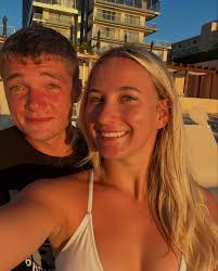 Helena Cook (@helenamcook) • Instagram photos and videos