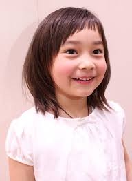 女の子 可愛くてアレンジもしやすい 美容師おすすめ 春のヘアスタイル 4選 写真 7 12 ハピママ 子供髪型 女の子 キッズ ヘアスタイル 女の子 こども ヘアスタイル