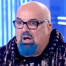 Jenek first came to prominence, as courtney, competing on the first season of australian idol in 2003. Ciacci Giovanni Wikipedia