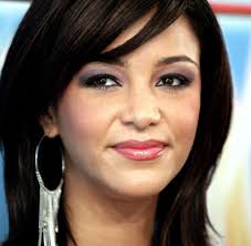 Verona pooth was born on april 30, 1968 in la paz, bolivia as verona feldbusch. Prominente Verona Pooth Die Grosse Naive Wird 40 Welt
