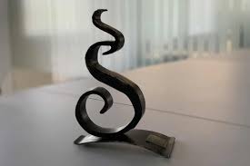 Juan el bautista, o simplemente el bautista o san juan, fue un predicador judío, considerado como uno de sus profetas por tres religiones: 1mlarhwsks Krm