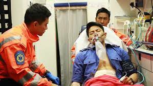 跳躍生命線) is a 2018 medical drama produced by tvb starring joe ma, matthew ho and moon lau as the main leads. Life On The Line Tv Series 2018 2018 The Movie Database Tmdb