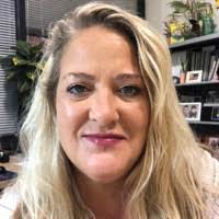 Laura Mellon's Instagram, Twitter & Facebook