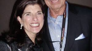 Austin Community Foundation fundraiser draws 300 supporters