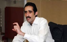 يذكر أن رانيا يوسف أقامت دعوى قضائية ضد زوجها الأسبق، محمد مختار، وقالت إنه لم ينفق على أبنائه منذ طلاقهما من 4 سنوات، وإنها حين طالبته بأموال قاله لها: Ø¹Ø¯Ù… Ù‚Ø¨ÙˆÙ„ Ø¯Ø¹ÙˆÙ‰ Ø§ØªÙ‡Ø§Ù… Ø§Ù„Ø¬Ù„Ø§Ø¯ Ø¨Ø³Ø¨ ÙˆÙ‚Ø°Ù Ù†Ø¬Ù„ Ø²ÙˆØ¬ Ø§Ù„ÙÙ†Ø§Ù†Ø© Ø±Ø§Ù†ÙŠØ§ ÙŠÙˆØ³Ù ÙˆØ¨Ø±Ø§Ø¡Ø© Ø§Ù„Ù…Ù†ØªØ¬ Ù…Ø­Ù…Ø¯ Ù…Ø®ØªØ§Ø± Ø¨ÙˆØ§Ø¨Ø© Ø§Ù„Ø£Ù‡Ø±Ø§Ù…