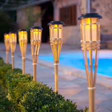 Tesco Direct Pair Of Solar Powered Led Bamboo Garden Torches Gartenfackel Bambuszaun Solarleuchten Garten