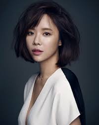 This article will guide the confused asians with ideas of cute short hairstyles so that they can choose a haircut which will make them look stunning and feel good about themselves. Top Korean Hairstyles Female 2018 Latest Hairstyles 2020 New Hair Trends Top Hairstyles Medium Asian Hair Asian Haircut Short Hair Styles