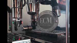 Ecm Synchronika ماكينة قهوة إحترافيه إي سي إم سينكرونيكا تجربتي ورأيي الشخصي قهوة مختصة افضل محل قهوة مختصة الرياض ادوات القهوة المختصة