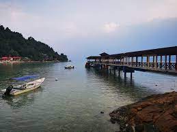 Pulau perhentian di bahagian timur mengalami musim monsun dari bulan november hingga febuari. Perhentian Kecil Hanya Untuk Si Bujang No No Ini Tip Bawa Keluarga Bercuti Sambil Bermimpi Di Perhentian Kecil Libur