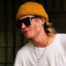 Size 82 Anti- Sweat Cooler $40.00