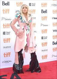 Follow pop provocateur lady gaga as she releases a new album, preps for her super bowl halftime show, and confronts physical and emotional struggles. Lady Gaga At Gaga Five Foot Two Premiere At Toronto International Film Festival 09 08 2017 Hawtcelebs