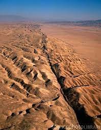 Aerial Photograph Of The San Andreas Fault As It Crosses The Carrizo Plain Some 300 Miles South Of San Francisco It Extends Almost The Full Length Of Cal Aarde