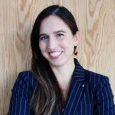 Danielle Stemper's Instagram, Twitter & Facebook