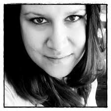 Mandy Renner's Instagram, Twitter & Facebook