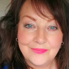 This morning. On my way to a very royal garden party. I always wanted to be  a princess, well for one day, I'm almost there ❤️