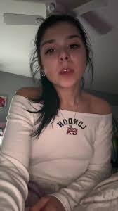 Dianna Raines's Instagram, Twitter & Facebook