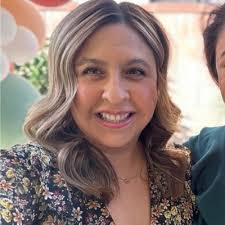 Tracy Corson's Instagram, Twitter & Facebook