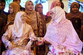 Garis panduan penyaluran bantuan oleh ngo baru!; Dr Wan Azizah Ismail On Twitter Menjunjung Kasih Kdymm Seri Paduka Baginda Raja Permaisuri Agong Berkenan Berangkat Melawat Rumah Kanak Kanak Tengku Budriah Cheras Https T Co Avfhoqwmqm