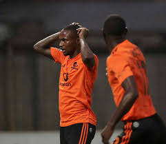Thembinkosi lorch (born 22 july 1993) is a south african professional footballer who plays as a forward for orlando pirates and the south african national team. Orlando Pirates Lorch Wants Out But Will He Get Khoza S Blessings