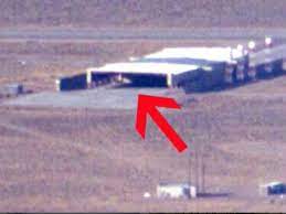 Der zweite stamm wurde in columbus identifiziert. Area 51 Ufo Gesichtet Mysterioses Flugobjekt In Hangar Entdeckt Foto Befeuert Wilde Theorien Um Aliens Welt