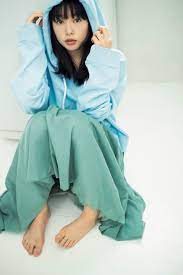 画像3 8 桜井日奈子 キャミソール姿でリラックス ファッションアイデア アジアンファッション 女優