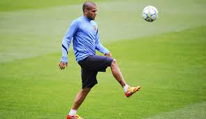 A més, tornen alguns morosos que ja havien abandonat la llista, com l'exvicepresident del govern rodrigo rato (amb un deute de 1,36 milions) o el futbolista brasiler dani alves (2,1 milions). Nach Geruchten Um Eine Verpflichtung