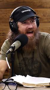 Phil Robertson (@officialphilrobertson) • Instagram photos and videos