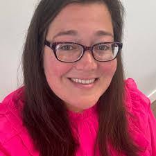 Kristin Beaman's Instagram, Twitter & Facebook