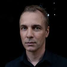 Tobias Thomas's Instagram, Twitter & Facebook