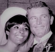 Words & Music by Jerry Herman SONG: "I Don't Want To Know" VOCALIST: Leslie  Uggams 💐🌹💐 BIRTHDAY SALUTE TO LESLIE  ...............................................................