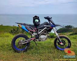 Kawasaki klx 150bf spesial edition resmi hadir di indonesia. Kumpulan Gambar Supermoto Decals Biru Setia1heri Com