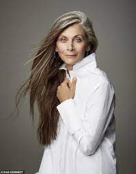 Why Every Woman Should Go Grey At 60 Gray Hair Growing Out Long White Hair Long Gray Hair