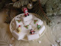 Zollette di zucchero allo zafferano sulla nostra pagina facebook larienca scopri come fare. Zollette Decorate X Mas Sugar Cubes