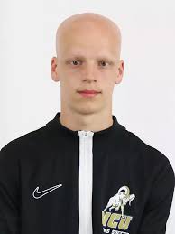 Isaac Hinkle's Instagram, Twitter & Facebook