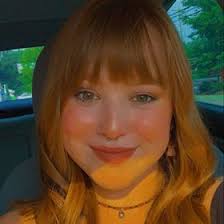 Amelia Mullins (ameliaamullins)