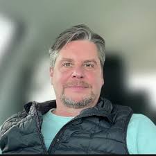 I am beyond honored to have been presented with the DRONERESPONDERS Public  Safety Drone Leadership Award. Working with public safety professionals  over the last six years has been one of the greatest… |